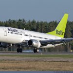 "AirBaltic" maijā atsāks lidojumus no Rīgas uz Liepāju, biļetes cena 15 eiro