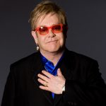 Leģendārajam britu mūziķim Eltonam Džonam šodien 70! Top 5 leģendārie hīti no Eltona Džona